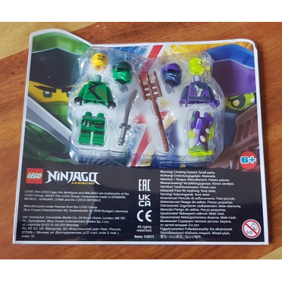 112111 Lloyd vs. Ghost blister pack